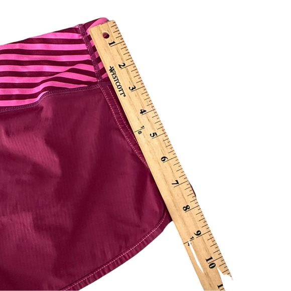 Lululemon Wet Dry Pink Active Shorts - Picture 7 of 7